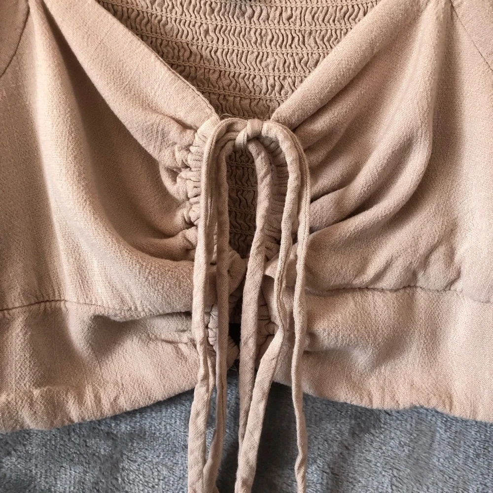 Wild Fable Puff Sleeve Crop Blouse Size L Elastic Back Boho Peasant Lightweight